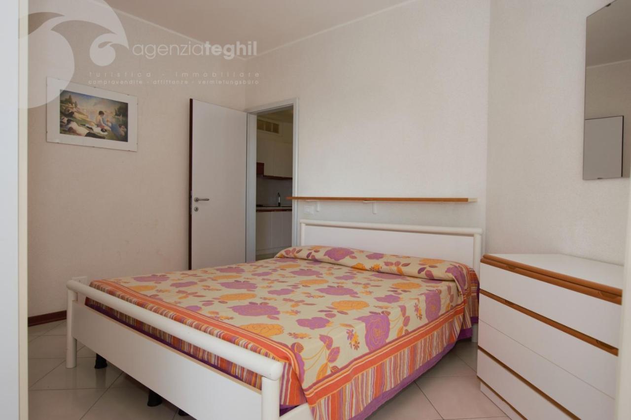 Condominio Cristallo Lignano Sabbiadoro Exterior photo